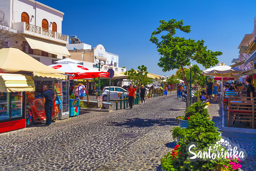 The Streets of Thira, Santorini, Greece