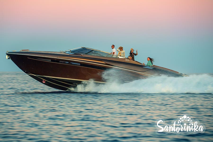 Sailing in Santorini: motor yacht Riva Rivarama 44